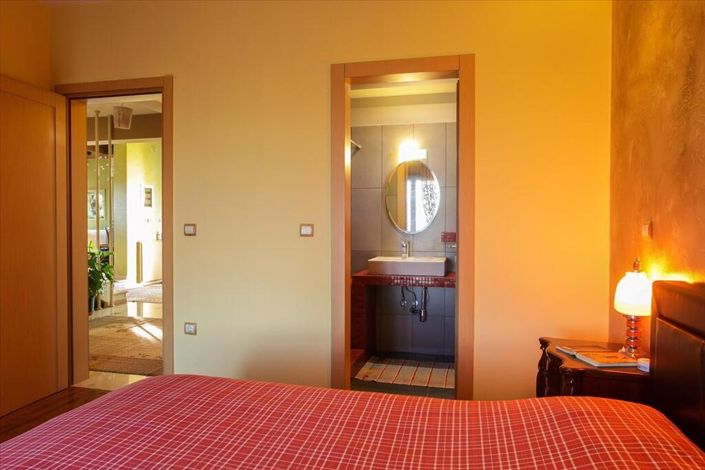 Image No.14-5 Bed Villa for sale