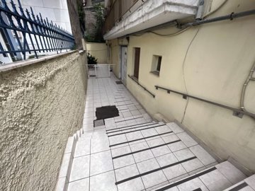 Photo 15 - Apartment 80 m² in Central Macedonia