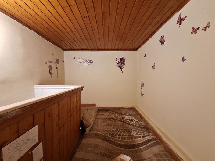 Image No.10-1 Bed Flat for sale