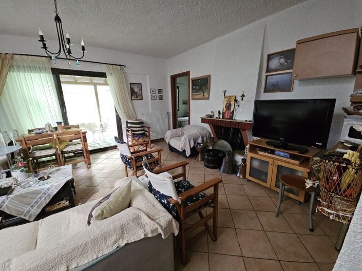 Image No.11-4 Bed Maisonette for sale