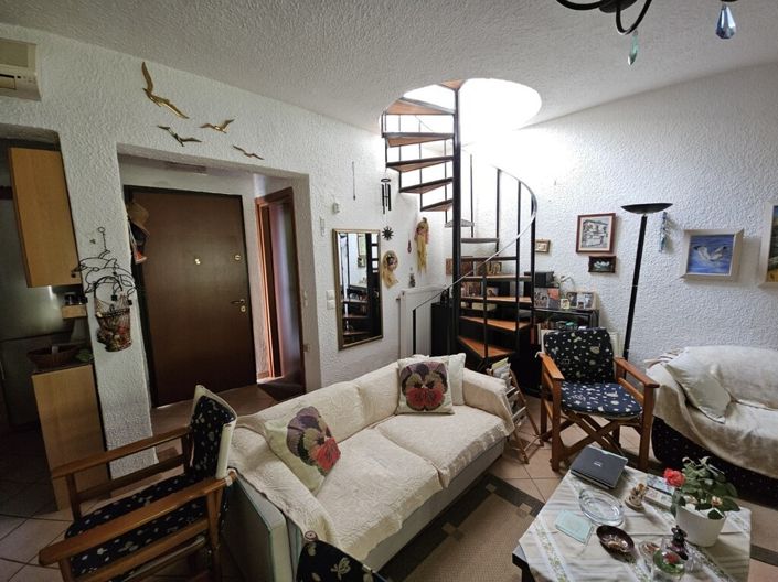 Image No.13-4 Bed Maisonette for sale