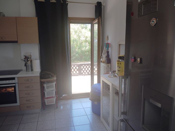 Image No.11-3 Bed Flat for sale