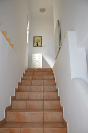 Image No.12-2 Bed Maisonette for sale