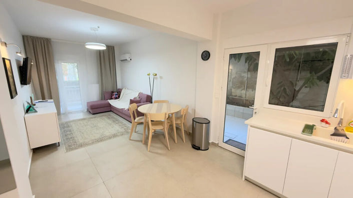 Image No.2-Appartement de 1 chambre à vendre à Agios Dimitrios