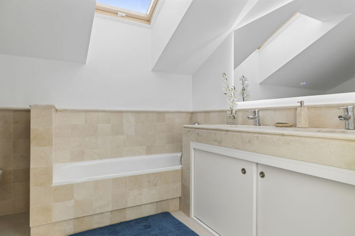 Image No.23-3 Bed Villa for sale