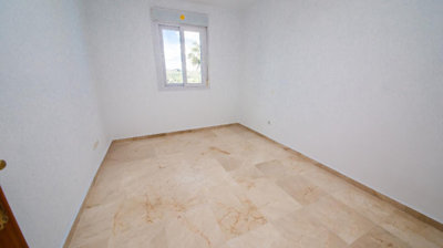 15-11d12f2f454f2f5e9b981fdd8b901d51