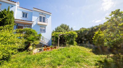 2-5bd7b9d04b45e33852eaf0ec6670150d