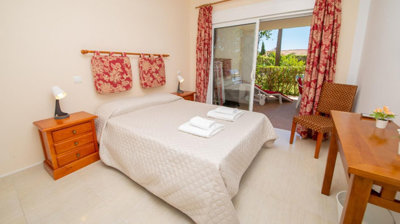 14-d70dc3102c00d7be0e872dfe1c1f86d7