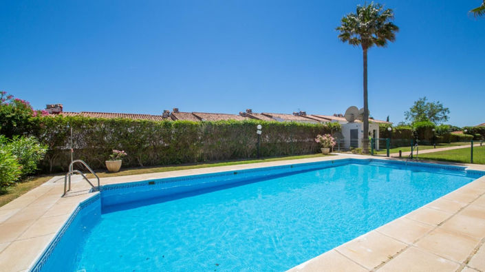 Image No.20-2 Bed Apartment for sale