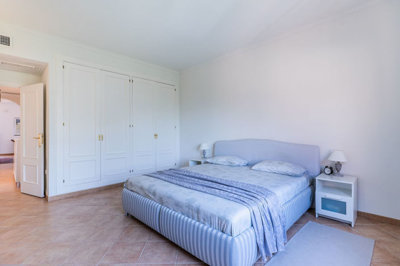 13-5fd73dea700db77384c091ca9818b1a9