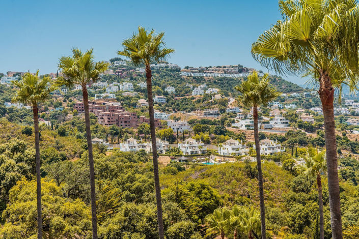 Image No.25-3 Bed Apartment for sale