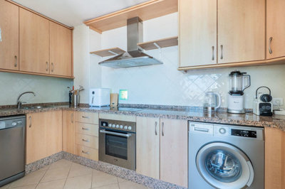 14-d70dc3102c00d7be0e872dfe1c1f86d7