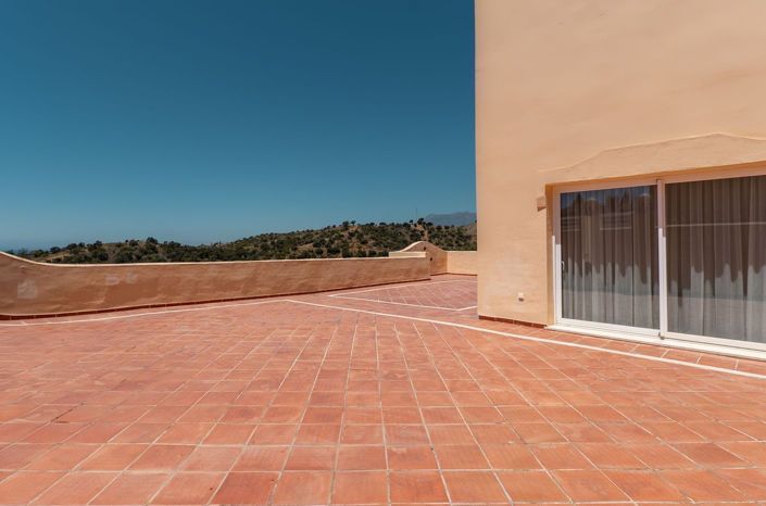 Image No.27-3 Bed Apartment for sale