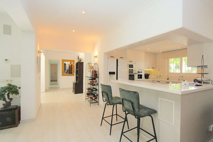 Image No.11-Villa de 4 chambres à vendre à Mijas Golf