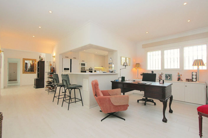 Image No.8-Villa de 4 chambres à vendre à Mijas Golf