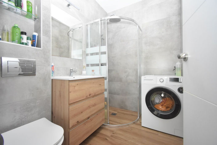 Image No.17-2 Bed Apartment for sale