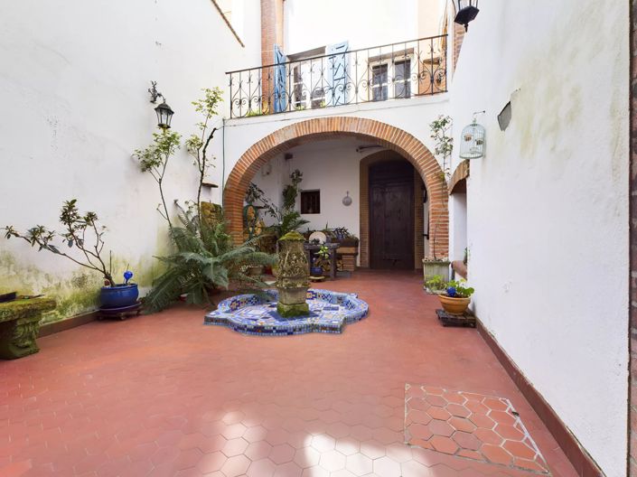 Image No.13-5 Bed House for sale