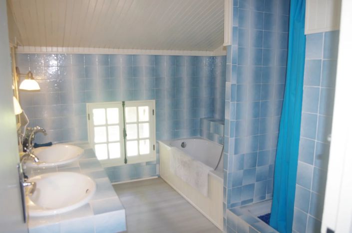 Image No.13-3 Bed House for sale