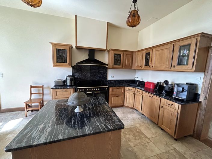 Image No.7-Maison de 7 chambres à vendre à Confolens