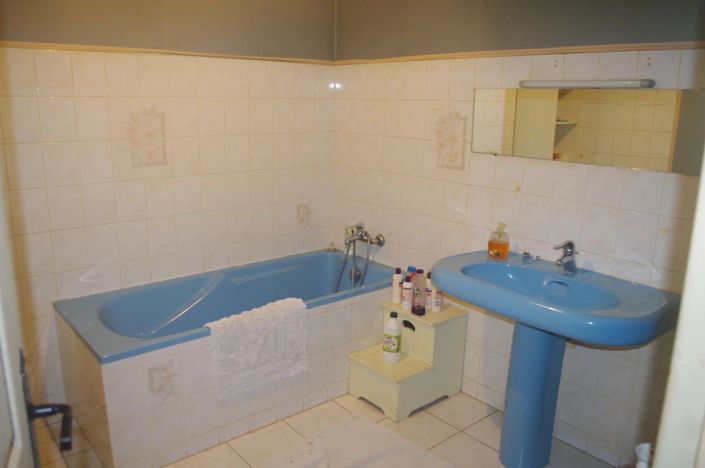 Image No.12-Maison de 9 chambres à vendre à Brossac