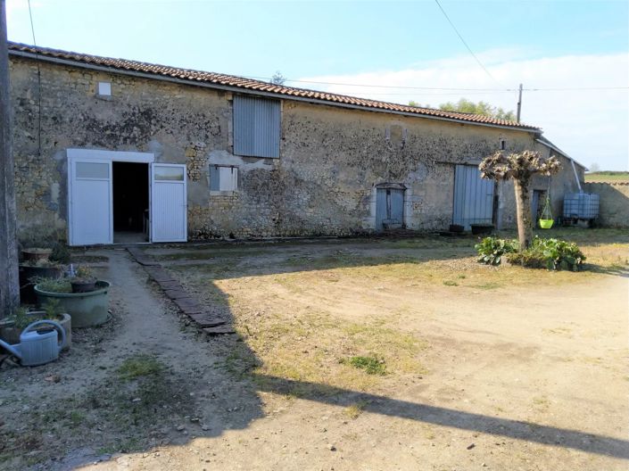 Image No.4-Maison de 5 chambres à vendre à Mirambeau