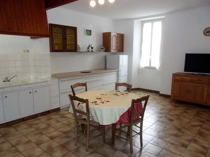 Image No.6-3 Bed Village House for sale