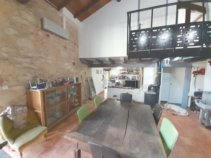 Image No.10-6 Bed House for sale