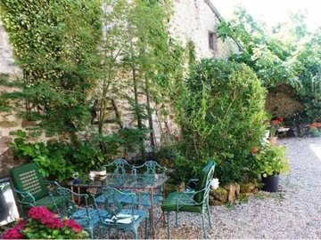 e5bd9fba470edb49c648647e391c4a3a6b3da78ee6640