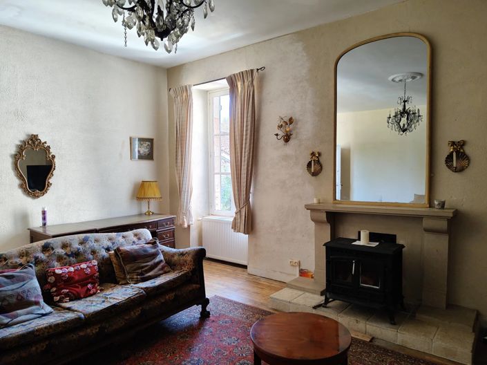 Image No.6-3 Bed House for sale