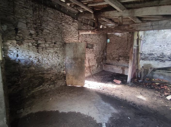 Image No.15-Grange à vendre à Le Busseau