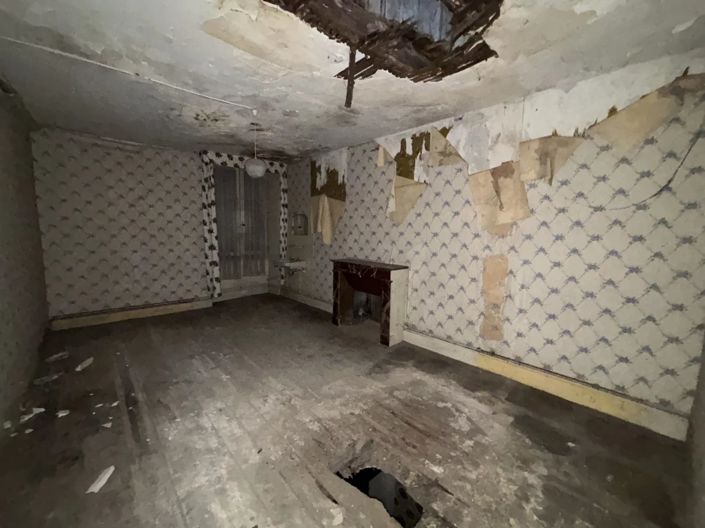 Image No.5-House for sale