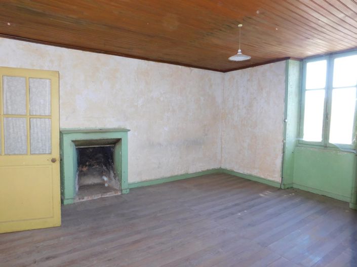 Image No.6-3 Bed House for sale