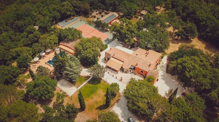 Image No.3-Propriété de 10 chambres à vendre à Besse-sur-Issole