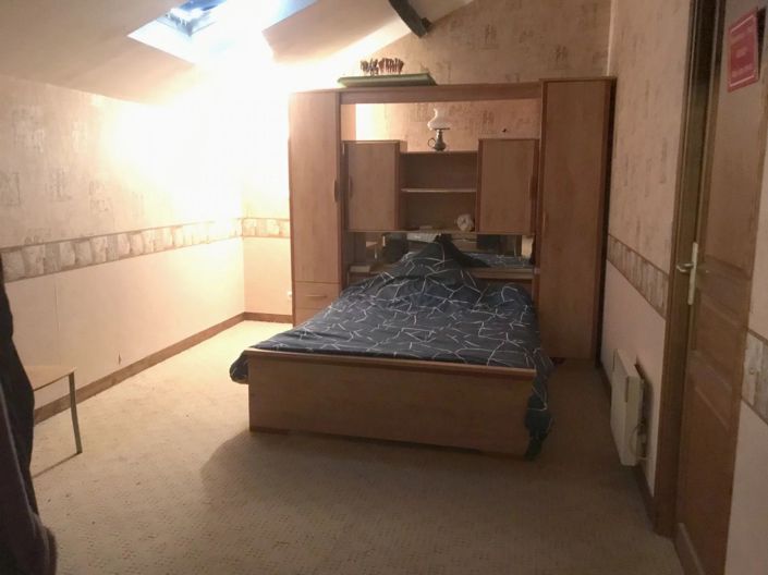 Image No.7-Maison de 5 chambres à vendre à Nanteuil-en-Vallée