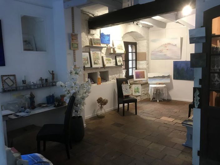 Image No.14-3 Bed House for sale