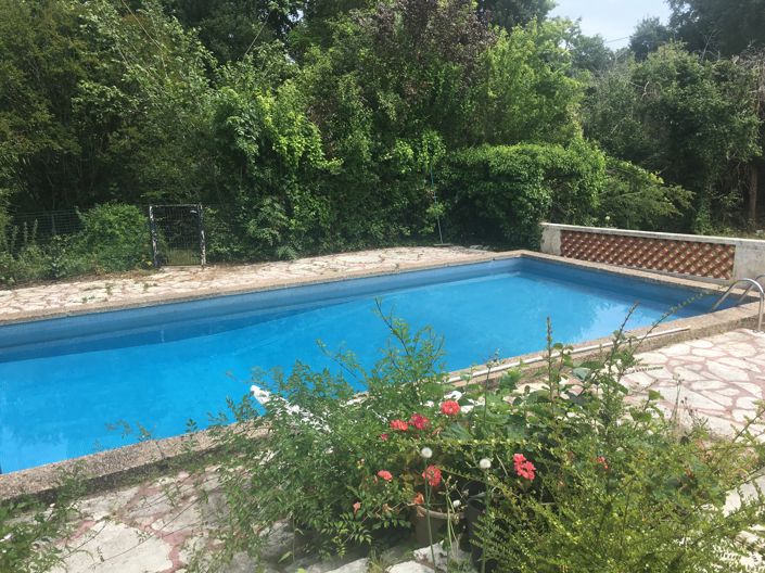 Image No.2-Maison de 6 chambres à vendre à Saint-Laurent-des-Hommes