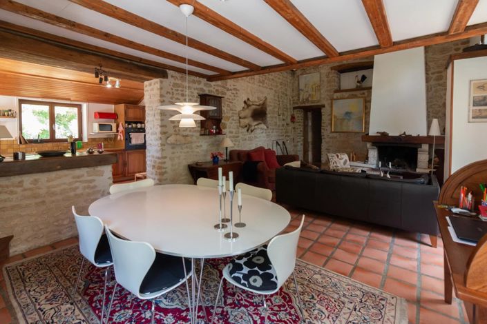 Image No.5-Maison de 2 chambres à vendre à Rouillac