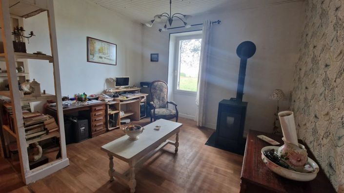 Image No.8-3 Bed House for sale