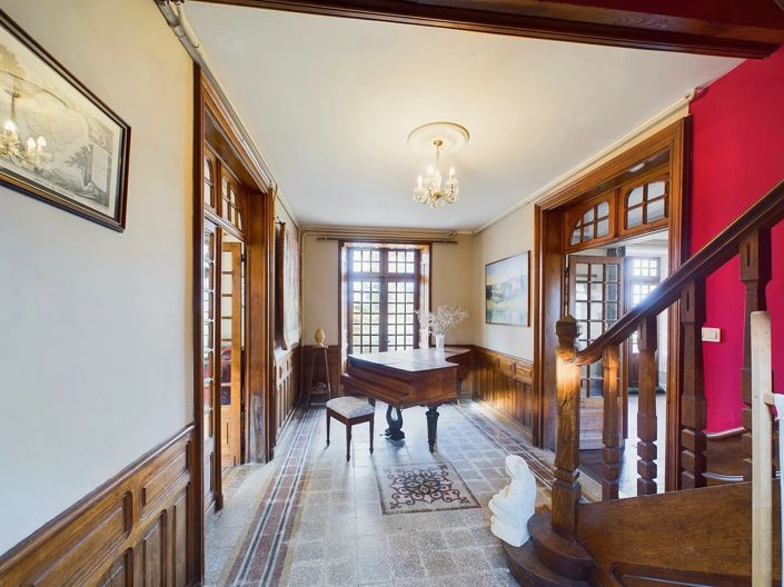 Image No.6-14 Bed House for sale