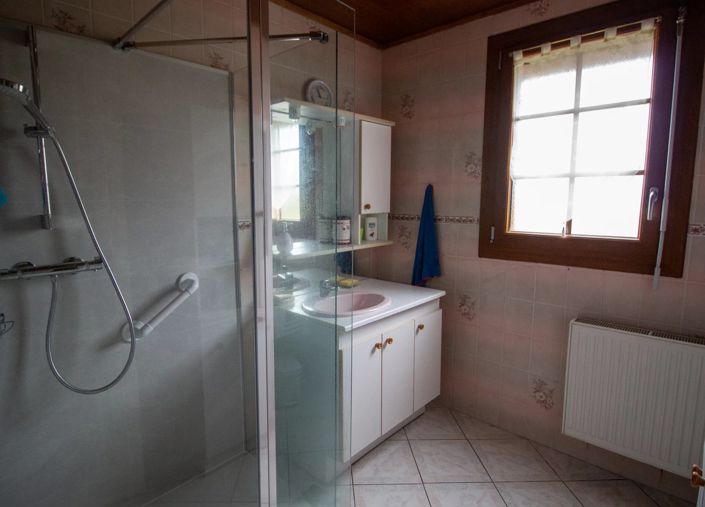 Image No.10-4 Bed House for sale