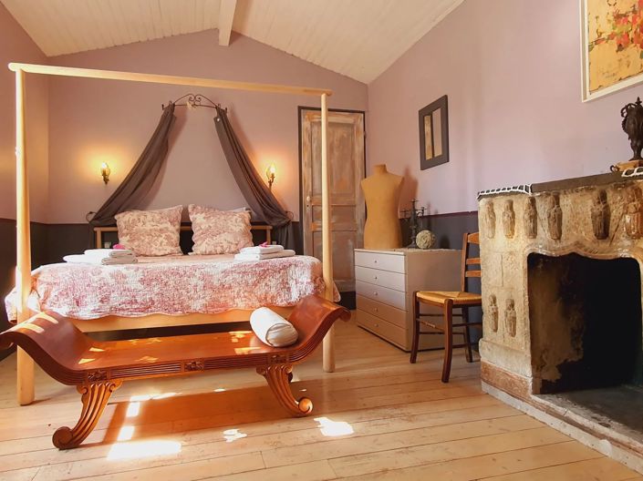 Image No.9-20 Bed House for sale