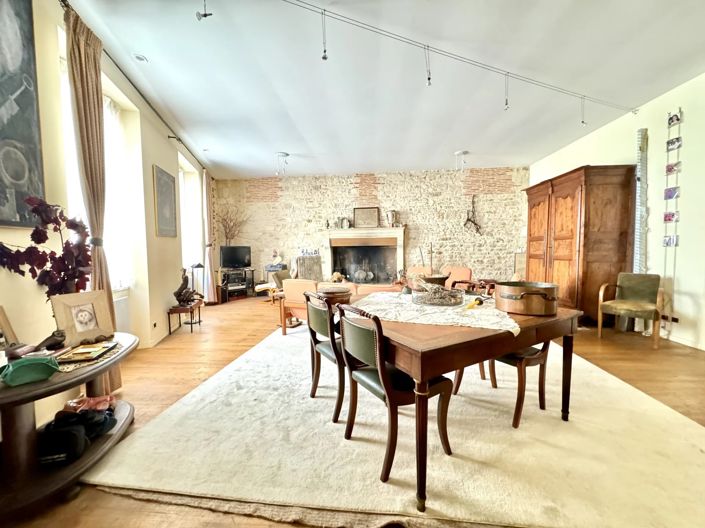 Image No.4-Maison de 5 chambres à vendre à Ruffec