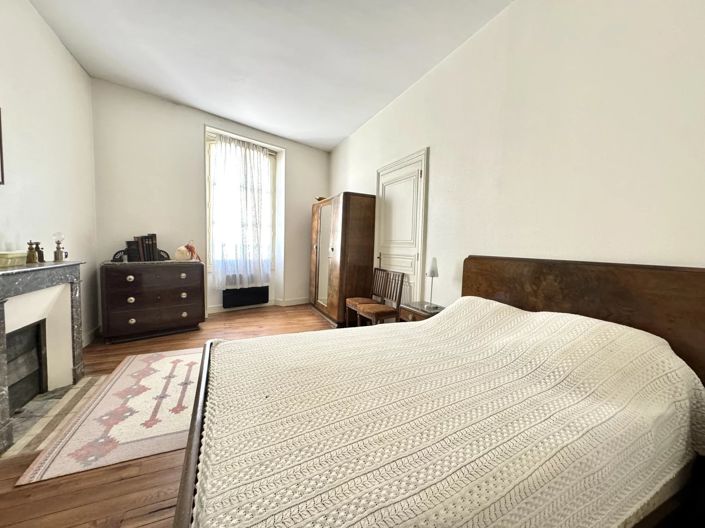 Image No.8-Maison de 5 chambres à vendre à Ruffec