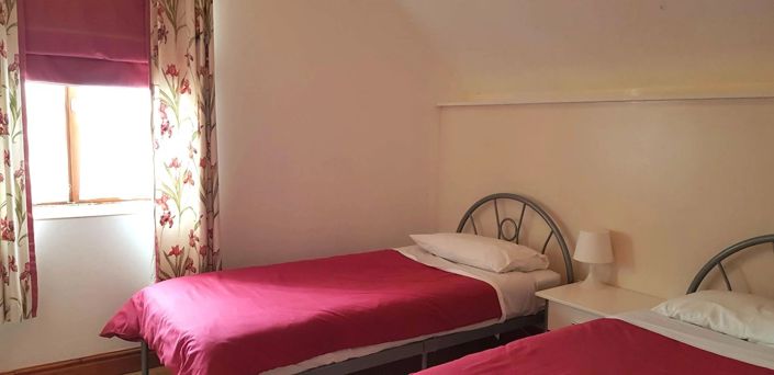 Image No.11-9 Bed Village House for sale