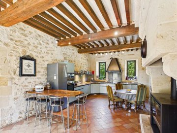 563e2e23fdc2b7f5ba9d1b595377b11d440762660a200