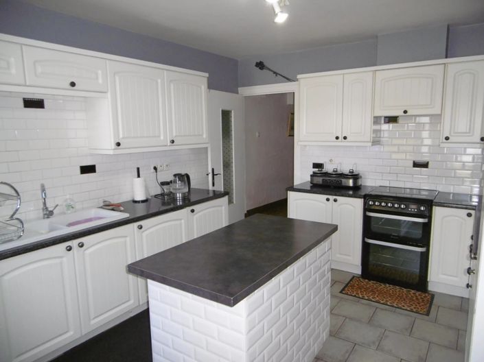 Image No.3-3 Bed House for sale