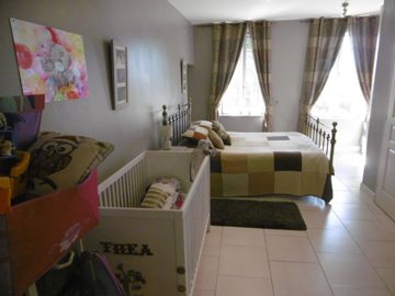 ed6989a8304f1e1a5f49d576b0f9238b2af3e6e532192