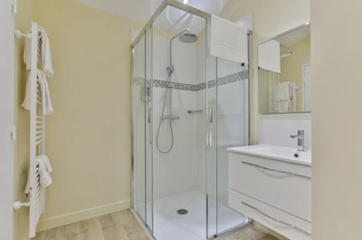 9e05fdede2e7b3bd524327e7117ae12f4e3a2215ab192