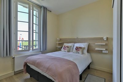 fe3b64191ef861fe290d6274ed23b8002d3d3439df192