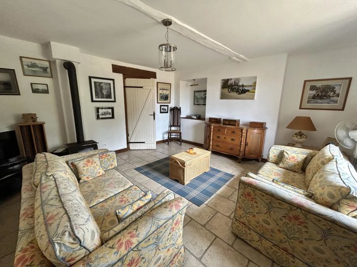 Image No.10-Maison de 9 chambres à vendre à Civray